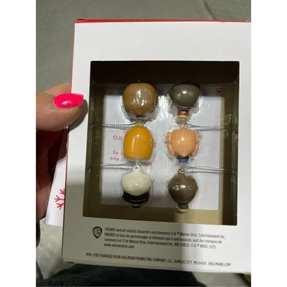 Nip nwt hallmark mini tree ornaments/charms decor friends novelty tv show- fan